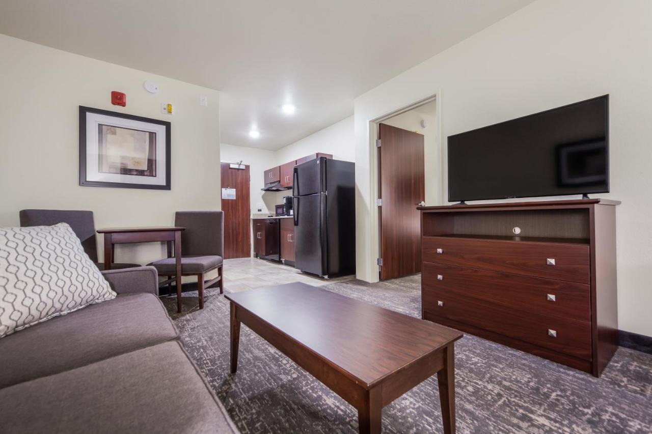 Cobblestone Inn & Suites-Fremont Esterno foto