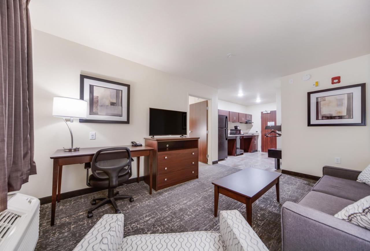 Cobblestone Inn & Suites-Fremont Esterno foto